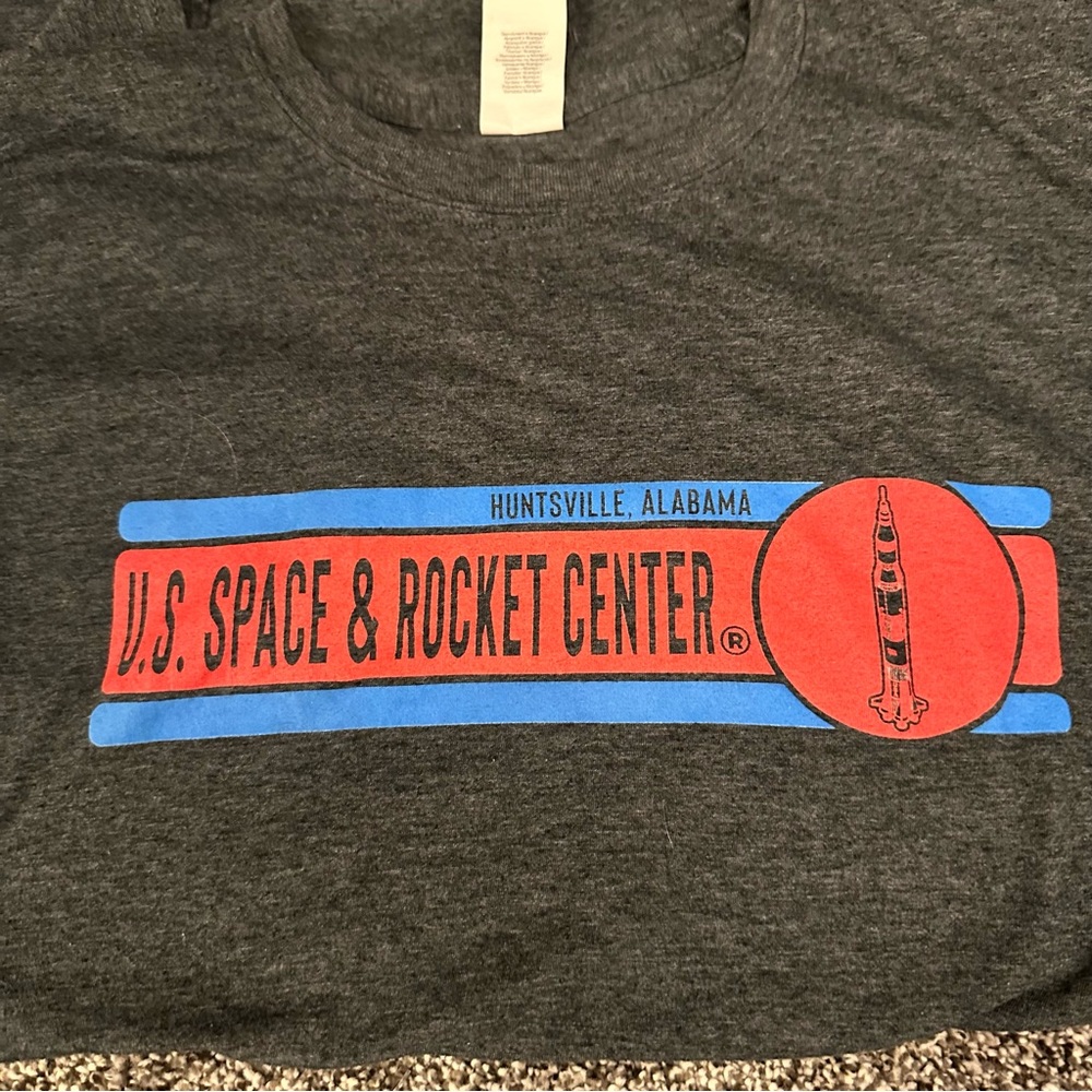US space and rocket center Shirt. Men’s XL